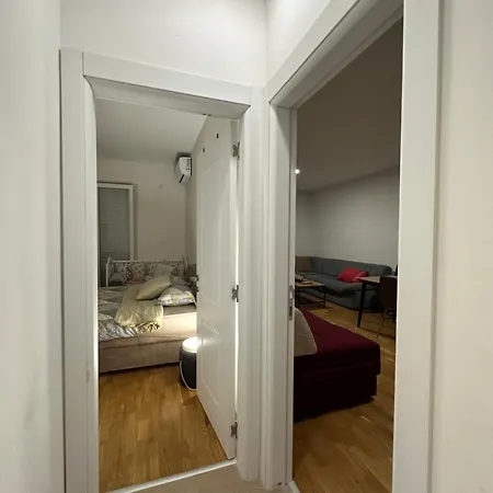 Stex Lux Residence City Kvart * 波德戈里察