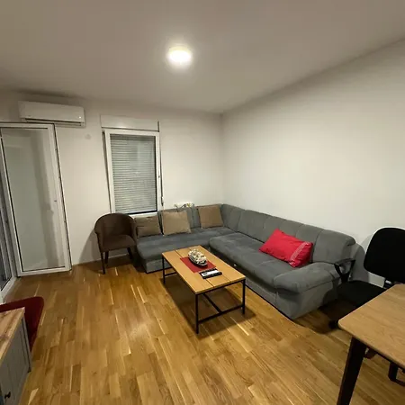 Stex Lux Residence City Kvart 公寓 *